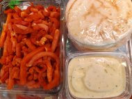 vlugklaarspecialiteit - shoarmapakket (500 gram vlees + 5 broodjes + 250 gram knoflooksaus)